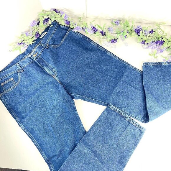 Wrangler Thurman Denim Jeans Mens Pants Classic Regular Boot Cut Fit 5 Pocket - Picture 2 of 14